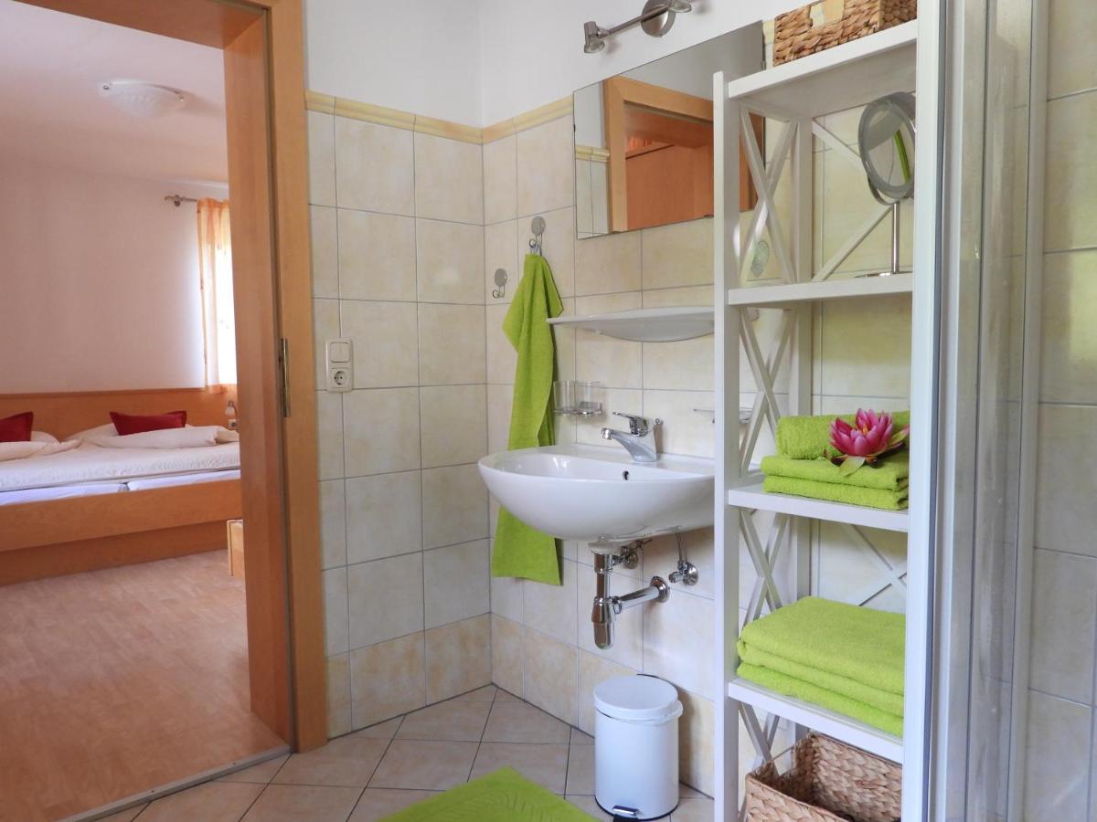Ferienwohnung Bio-Bauernhof Einberghof Pfarrwerfen Exterior foto